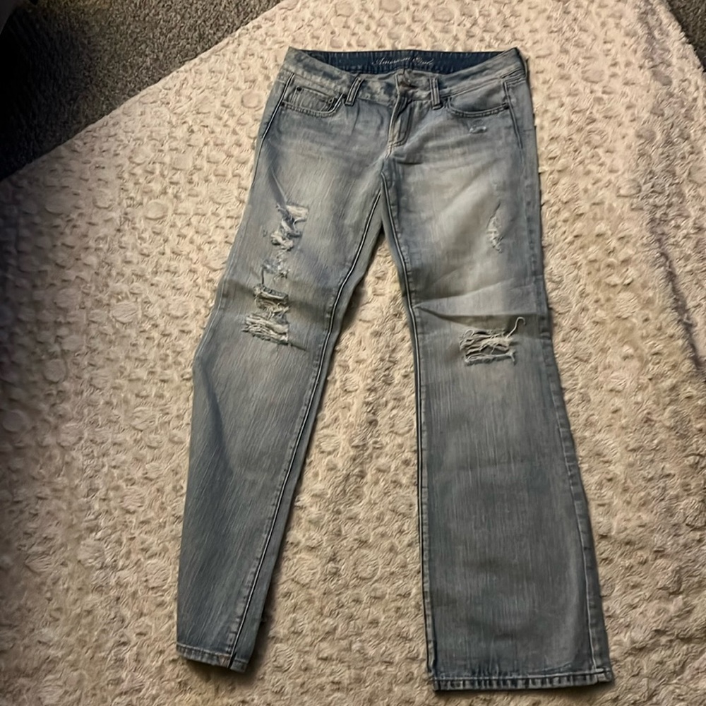 American Eagle favorite boyfriend jeans size 8